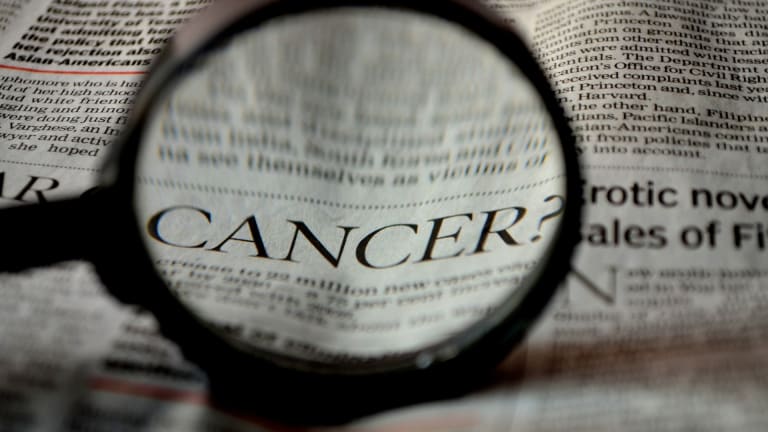 Individuals With Psoriasis Have Increased Cancer Risk