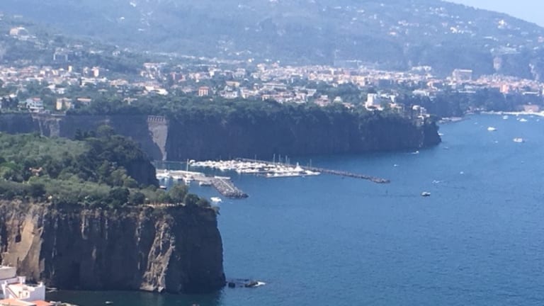 How to Travel With Arthritis or Autoimmune Conditions